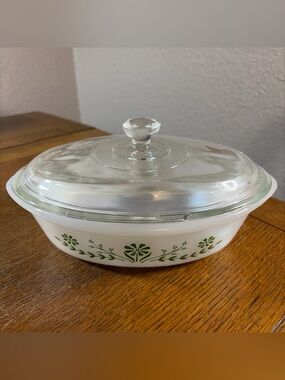 Vintage Glassbake Green Daisy oval casserole dish with lid J235 1 QT